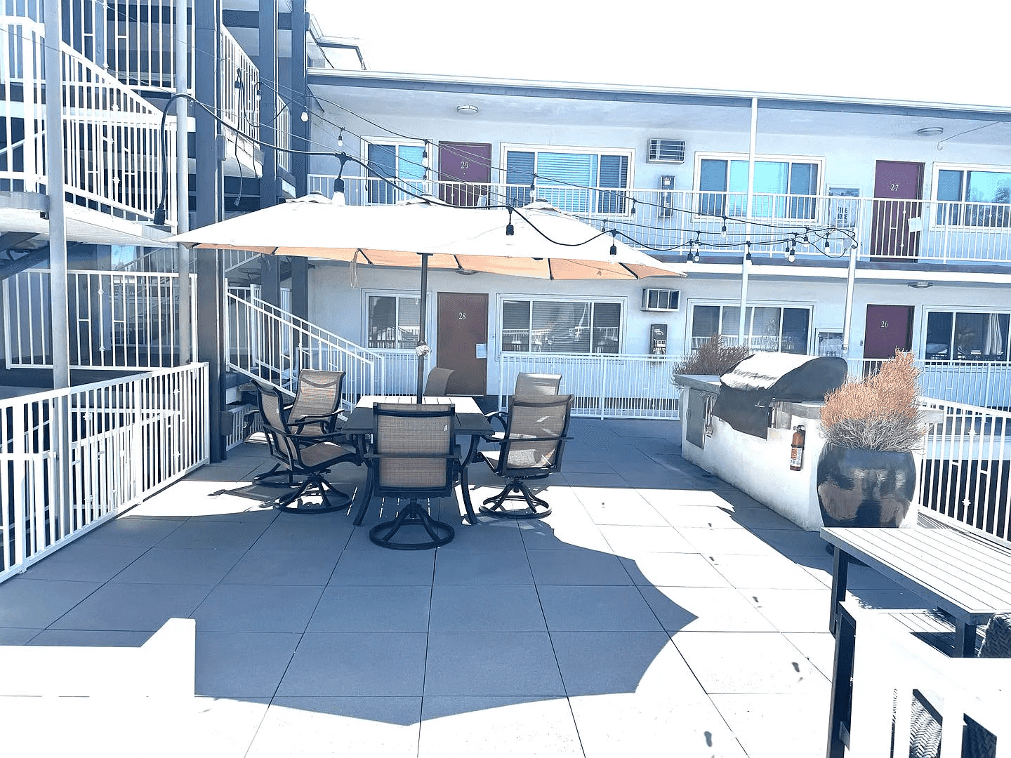 resident sundeck with outdoor seating